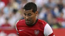 Polisi Tahan Bek Arsenal