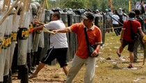 Unjuk Rasa Berlangsung Rusuh, Polisi Tangkap Dua Orang di Kendari