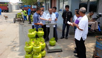 Dinas KUMKMP Temukan Kecurangan 10 Tabung Gas