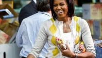 Michelle Obama Luncurkan Kontes Resep Untuk Anak-Anak