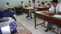 Empat SMA yang Seluruh Siswa Tidak Lulus UN
