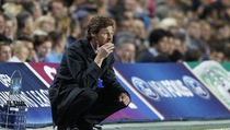 AVB Khawatirkan Masa Depannya di Chelsea
