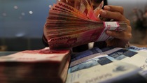 Bergerak Positif, Rupiah Menguat 34 Poin