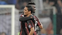 Gol Niang dan Bacca Selamatkan Mihajlovic