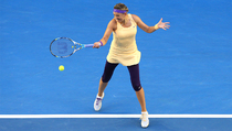 Azarenka Juara setelah Li Na Dua Kali Dirawat