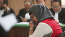 Saksi: Usai Menabrak, Afriyani Menangis