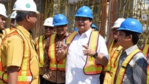 Menperin Jamin Sinergi BUMN Bisa Hentikan Impor Cangkul