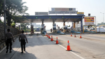 DPR: Tunda Penutupan Terminal Bayangan Jatibening