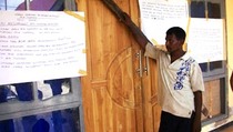 Kantor Desa Tuapukan Disegel Warga