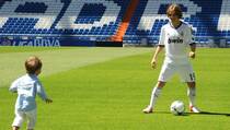 Modric dan Song, Transfer Terburuk di Spanyol