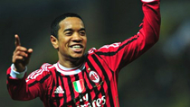Gol Tunggal Emanuelson Bawa Milan Kalahkan Chelsea