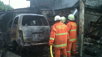 Mobil Meledak, 4 Kios di Tendean Habis Terbakar