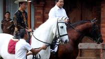 Survei Cyrus Network: Jokowi Jauh Ungguli Prabowo