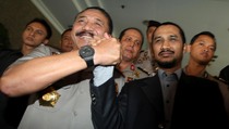 VIDEO: Polri Akan Serahkan Empat Tersangka Simulator Sim ke KPK