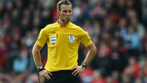 Percakapan Para Wasit di Liga Inggris akan Direkam
