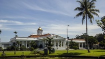 3 Tempat Makan Berkonsep Istimewa yang Dekat Hotel Murah di Bogor