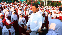 Mendikbud Larang Praktek 