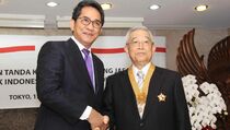 Honorary Chairman Toyota Motor Corporation Terima Bintang Jasa Utama dari Pemerintah Indonesia