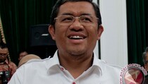 Gubernur Jabar Imbau Wabup Cirebon Menyerahkan Diri