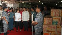 Perkuat Pembangunan Ekonomi Daerah Terpencil, Menko PMK Lepas Sail Tomini 2015