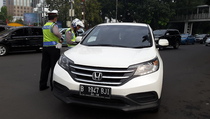 Ganjil-Genap Diberlakukan, Ahok Akui Jalur Alternatif Makin Padat