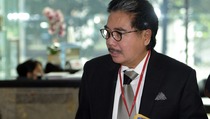 Pertarungan Hotma Sitompoel dan Hotman Paris di Kasus KDRT Venna