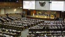 Komisi II: Kalau KPU Protes UU Pilkada, Mending Mundur Saja