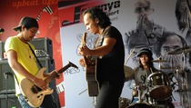 Slank Ramaikan Karnaval Kemerdekaan Pesona Danau Toba