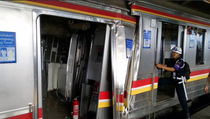 Tabrakan di Stasiun Juanda, Masinis Terjepit