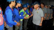 Menteri PU dan Perumahan Rakyat Dapatkan Penghargaan dari AFEO 