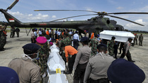 Keluarga Korban Histeris, Kapolda Papua Terharu