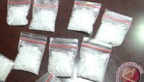 Bekuk 2 Tersangka, Polisi Sita 54 Kilogram Sabu Cair Asal Iran