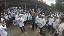 Imbas Aksi Damai, Stasiun Bekasi Padat