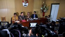 Barang Bukti Suap Anggota DPRD DKI Jakarta 