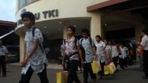 BNP2TKI Ingatkan TKI Tempuh Jalur Prosedural