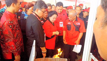 Megawati Kunjungi Pasar Rakyat