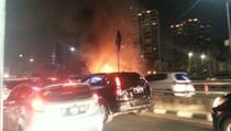 Sedan Hangus Terbakar di Tol Kuningan, Pengemudi Selamat