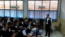 4,2 Juta Siswa SMP Ikuti UN 2016