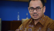 Ini Pengalaman Menteri ESDM Mudik Pakai Mobil Boks