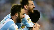 Martino Ingin Messi Lewati Rekor Batistuta
