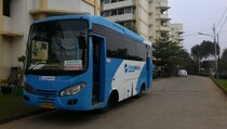 Feeder Bus Transjakarta di Tebet Sepi Peminat