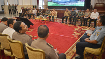 Di Depan Pangdam dan Kapolda, Jokowi Tegaskan soal Pungli 
