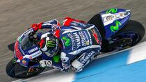 Tak Bisa Kejar Rossi, ini Analisis Lorenzo
