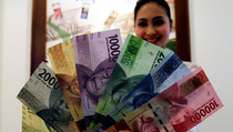Awal Perdagangan, Rupiah Turun Tipis