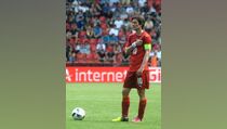 Rosicky Selesaikan Piala Eropa Lebih Cepat