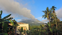 Gunung Gamalama Alami Erupsi Minor