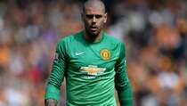 Liverpool Tertarik Angkut Victor Valdes 
