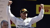 Lewis Hamilton di Ambang Rekor Ayrton Senna