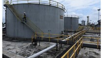 Pemerintah Jangan Mudah Diintervensi di Sektor ESDM