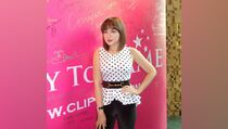 Demi Akting, Vicky Shu Rela Memotong Rambutnya Sebahu